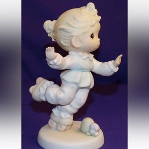 NIB-1989 Precious Moments Figurine - Happy Trip